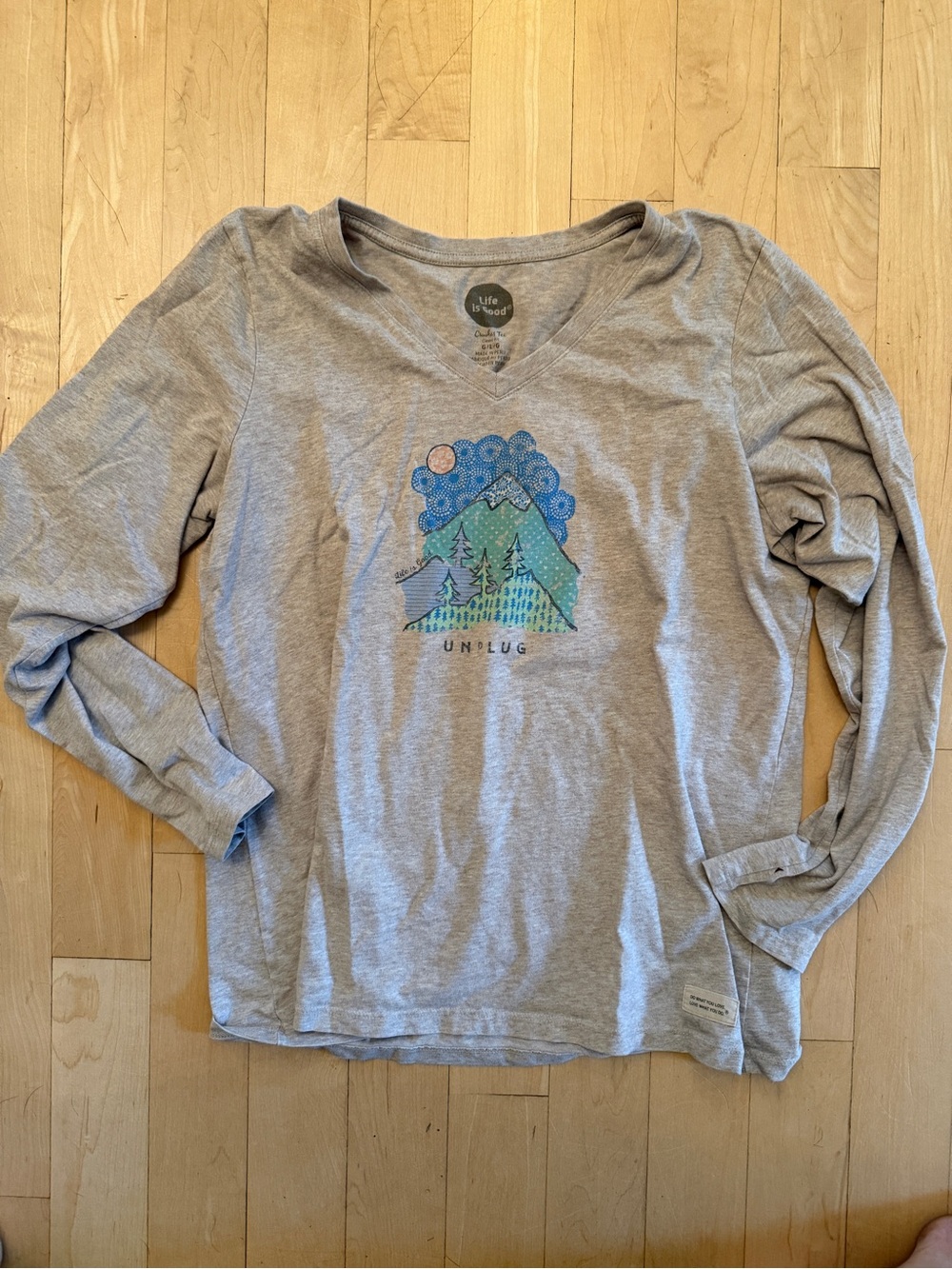 Life is Good “unplug” Long Sleeve Tee 🌄